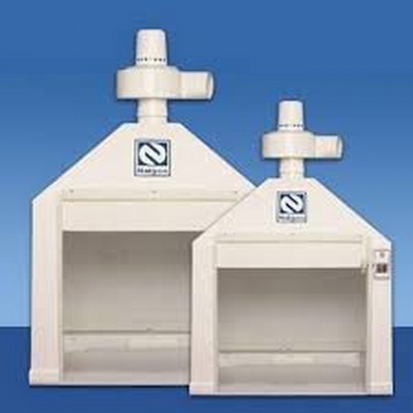 CAPELA PARA EXAUSTÃO DE GASES - MEDIDAS 640 X 470 X 680 mm